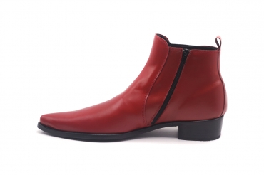 Derksens model ankle boot, made of red Napa,