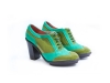 Shoe model Noe, made in plush mint and patent military.