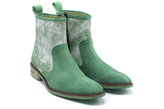 Acid Boots shoe model, manufactured in Afelpado Verde y Tamponado Verde