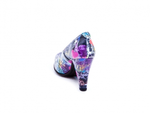Zapato modelo Cinderella , fabricado en fantasía fashion. 