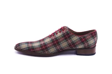 Scottish Walter model shoe, made of textile