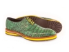 Sneaker modelo Paddington verde, fabricado en arby P, color patent verde