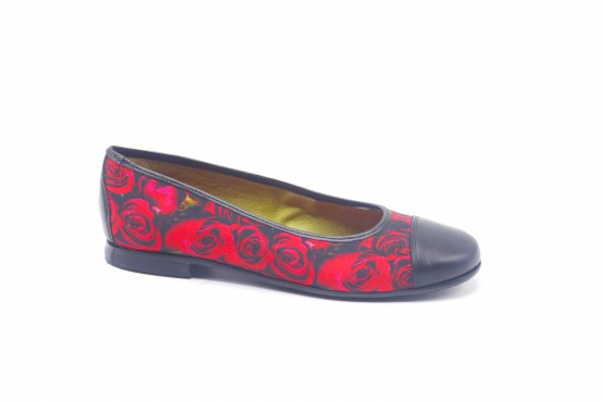 Modèle de chaussure Rosado fabriqué en Rosas Rojas Napa Negra