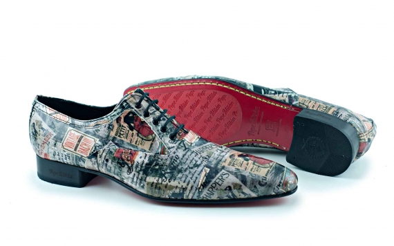 Zapato modelo Harper, fabricado en patchwork vintage.