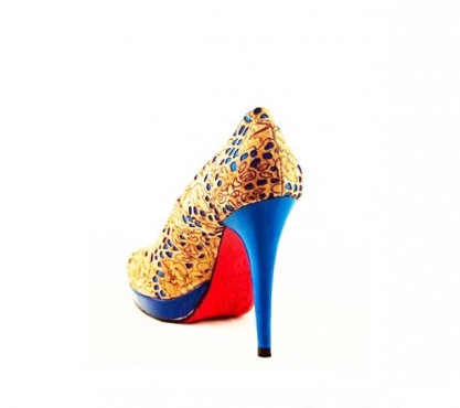 Lucía model shoe, manufactured in laser cork 07 nº5 with embossing