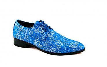 Modéle de chaussure Ágatha, fabriqué en bleu paillettes d'argent dentelle.