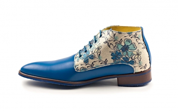  Lumière model ankle boot, manufactured in milan blue nappa and gold lame. 