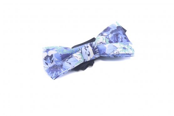 Meeko model bow tie, manufactured in Fantasia Yuany