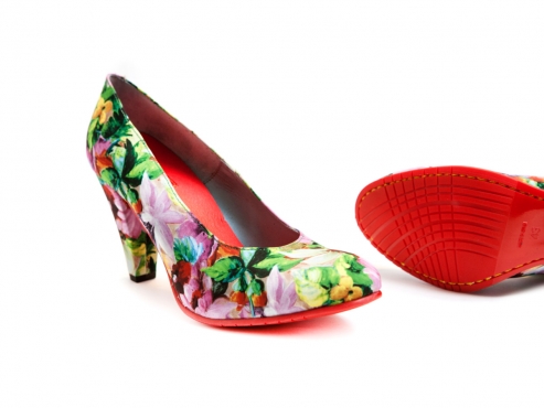 Modèle de chaussure Amélie, réalisée en fantaisie Triana.