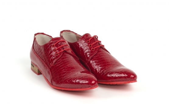 Amore model shoe, made in vermilion keral.