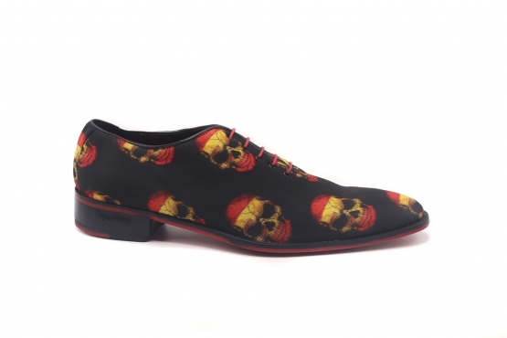 Eloss Shoe model, manufactured in 109 Raso Calavera