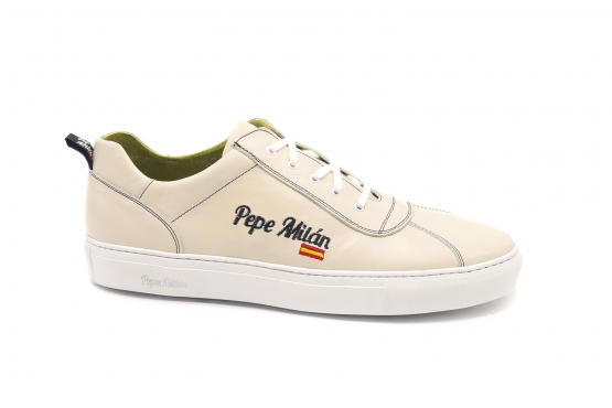 Modèle de chaussure Temis, fabriqué en Napa Porcelana