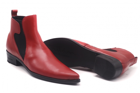 Derksens model ankle boot, made of red Napa,