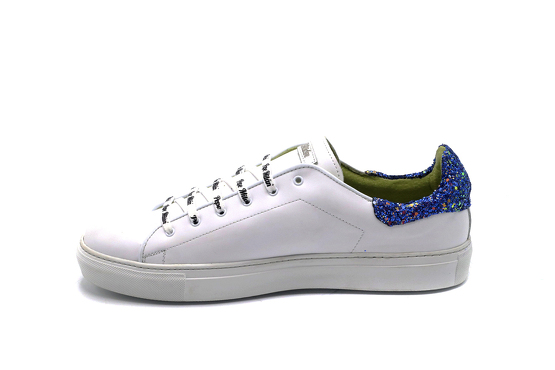 Sneaker modelo Pugh Sra, fabricado en Napa Blanca & Alcolchado Glitter