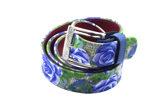 Blue Moom model belt, manufactured in textile M-30 marine.