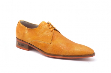 Zapato modelo Clementina, fabricado en Rizas Mandarina 