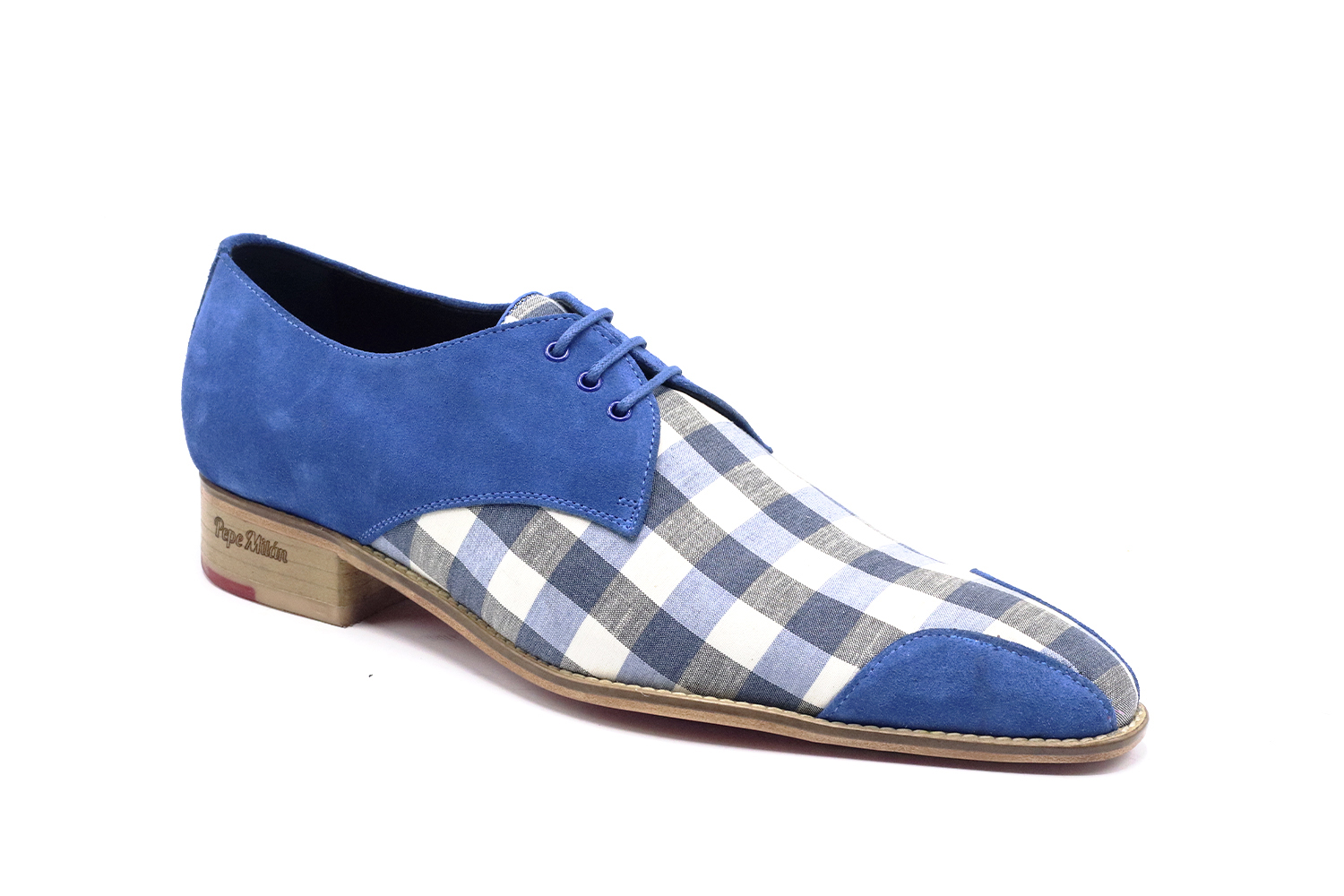 Suede shoe, designed in blue plush and Swedish Scottish,