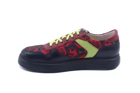 ROSAS ROJAS