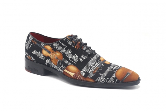 Zapato modelo Messie, fabricado en Fantasia Violin