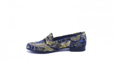 Modèle de chaussure Care, fabriqué en Jacquard 521 N5