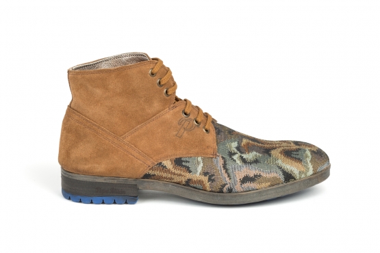 Botín modelo Héctus, fabricado en azores kaki y afelpado 104.