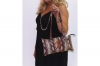 Bolso modelo Scarlett, fabricado en Serpiente Taupe