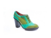 Shoe model Noe, made in plush mint and patent military.