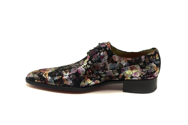 Zapato modelo Junio, fabricado en 133 Cycling Color Negro 14924