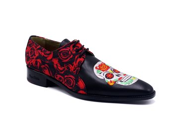 Zapato modelo Camí, fabricado en Bordado 603 Catrina & Rosas Rojas