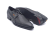 Zapato modelo Cloud, fabricado en Napa Negra con bordado