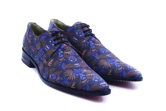 Pagana model shoe, Made of Fantasia Pagana Textile