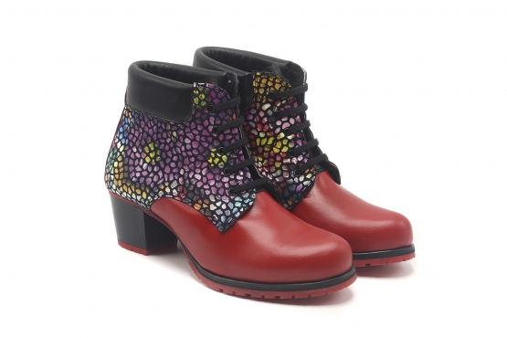 Oicor Ankle Boot model, manufactured in NAPA PIEDRAS MULTI - NAPA ROJA