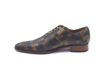 Zapato modelo Alfil, fabricado en Corcho Ajedrez