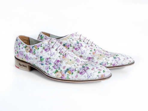 Modèle de chaussures Lucano, fabriqué en roses GLIT II.