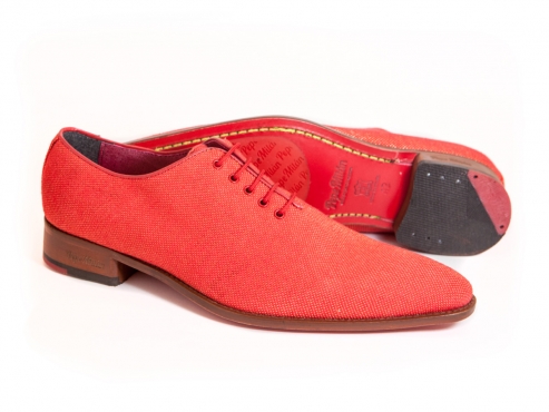 Zapato modelo Afternoon, fabricado en textil pichu rojo