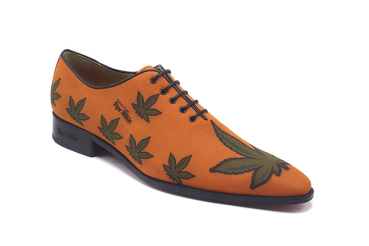 Zapato modelo Sativa, fabricado en Fantasia Marihuana Lino Naranja