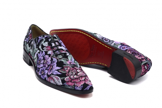 Zapato modelo Lion, fabricado en Lucrezia_22 265_Purpura