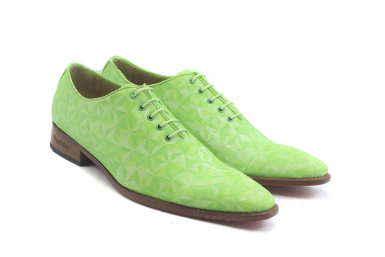 Acid Green shoe-model, manufactured in Prismas 5178 Color 5