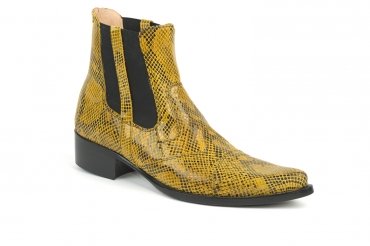 Seredipy model boot, made in yellow and black snake.