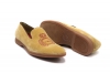 Zapato modelo Dulce, fabricado en Terciopelo beige Bordado Corona Pepe Orvieto Caramelo