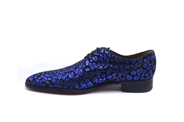 Zapato modelo Abor, fabricado en 111 Guepardo n13 Vivos Negros