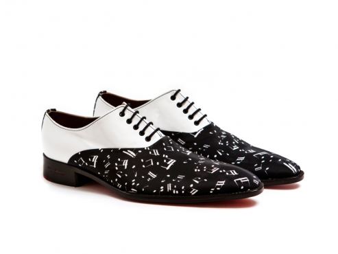 Leo model shoe, made of textile music notes and white patent leat