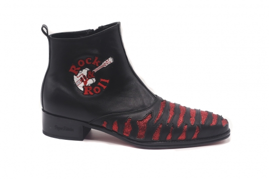 Bottines modèle Rock & Roll, fabriquées en Naoa Negra et rouge pailleté