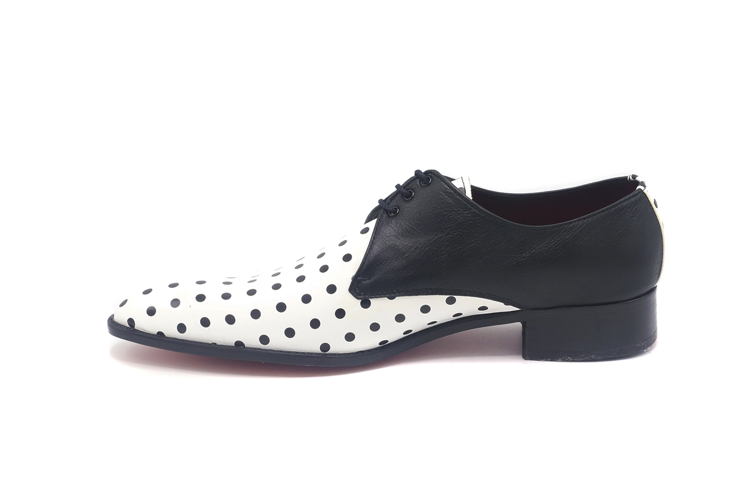 Sevilla model shoe, made of black Napa and black polka dot nappa