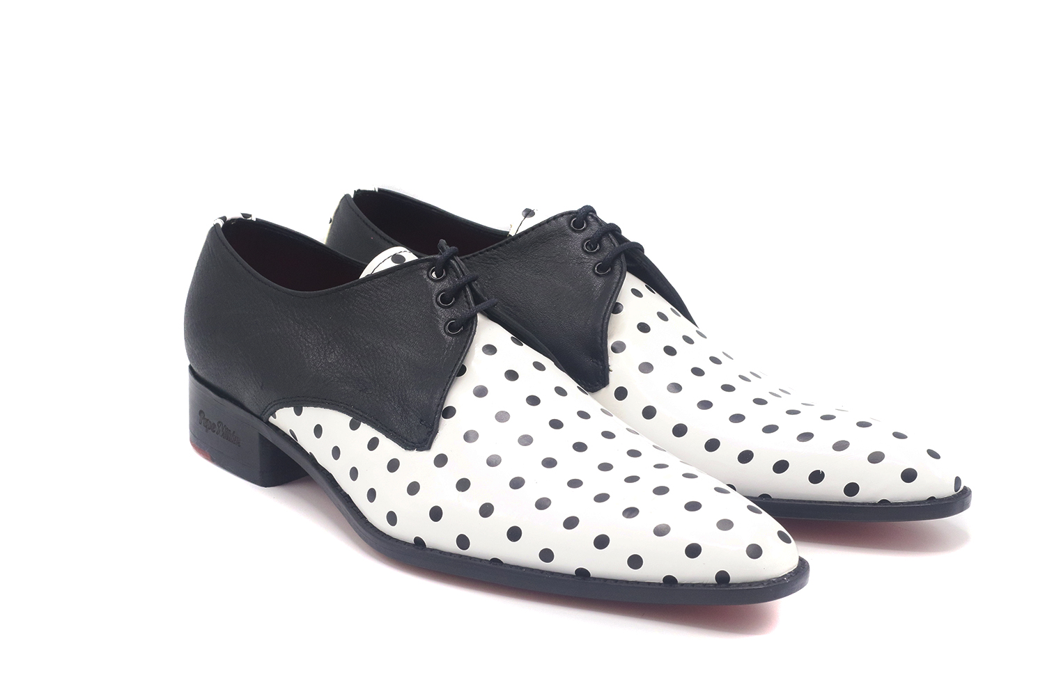 Sevilla model shoe, made of black Napa and black polka dot nappa