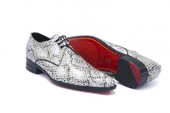 Bode Shoe model, manufactured in 111 Galaxia Nº1 