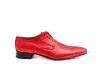 Zapato modelo Nadal, fabricado en glitter rojo. 