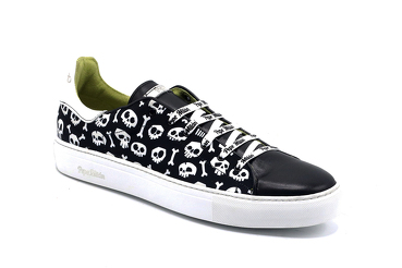 Sneaker modelo Omar Cab, fabricado en 109 Calaveras 19