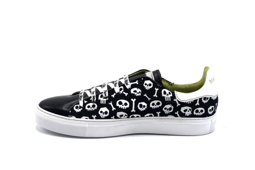 Sneaker modelo Omar Sra, fabricado en 109 Calaveras 19