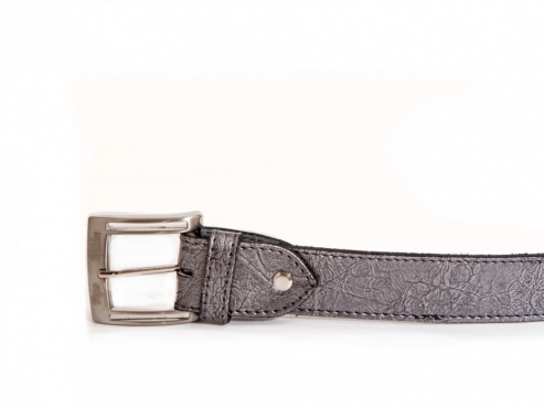  Perla model belt, made in patent leather pearl.